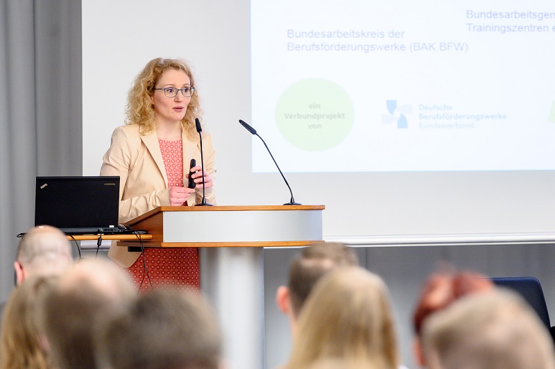 Dr. Susanne Bartel
